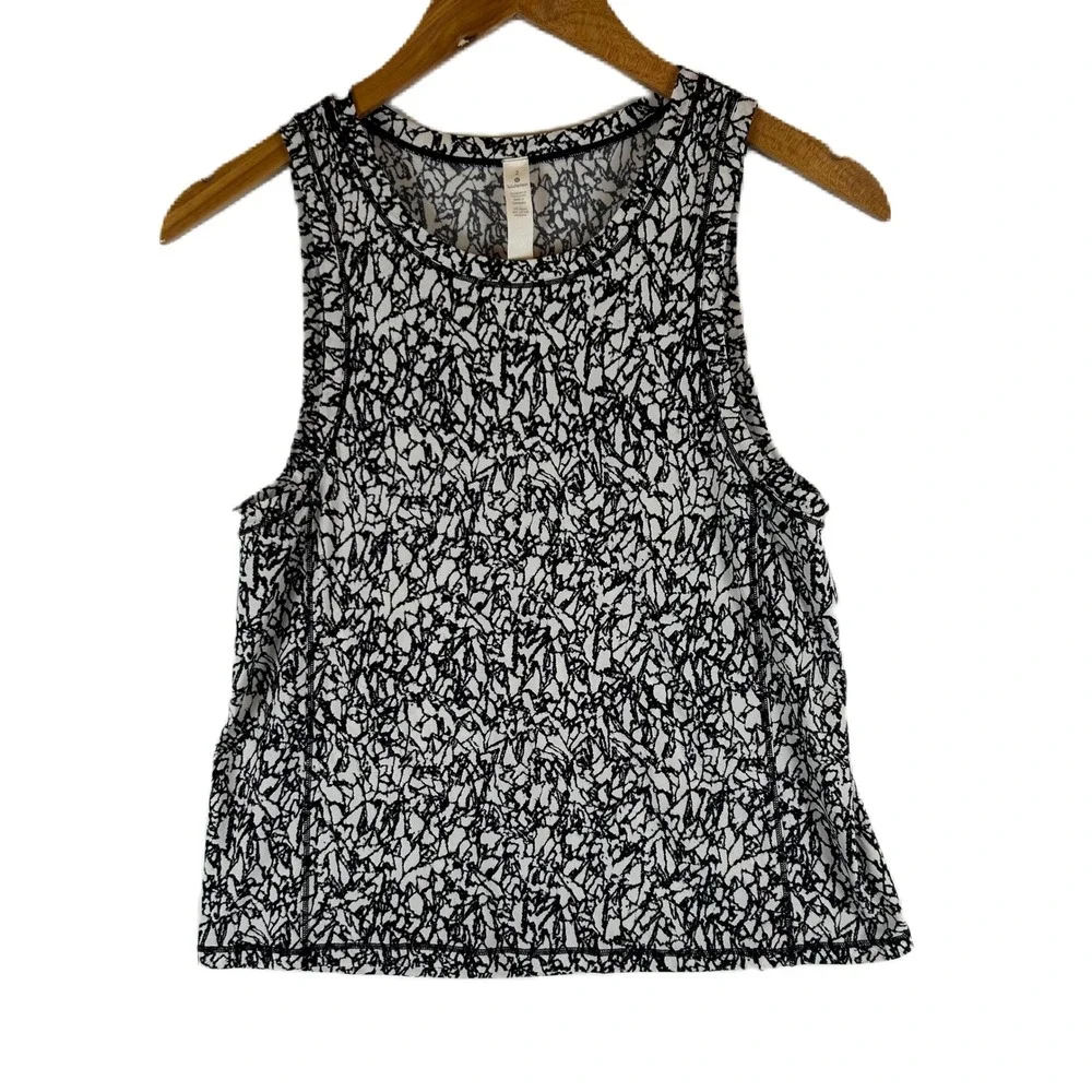Lululemon Sole‎ Training Tank Top Women Size 2 Black White Abstract Print